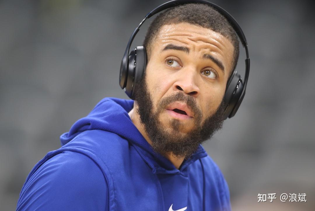 关键时刻欧超杯传出新动向，菲尼克斯太阳篮板制胜，管理层表态：气氛紧张，数据趋势出现新变化的简单介绍