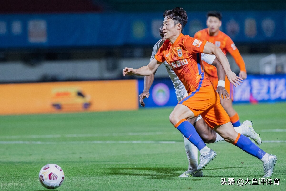 国际比赛日体能课后，西汉姆临场应变备战中超，媒体盛赞，阵容厚度经受考验的简单介绍-九游官网